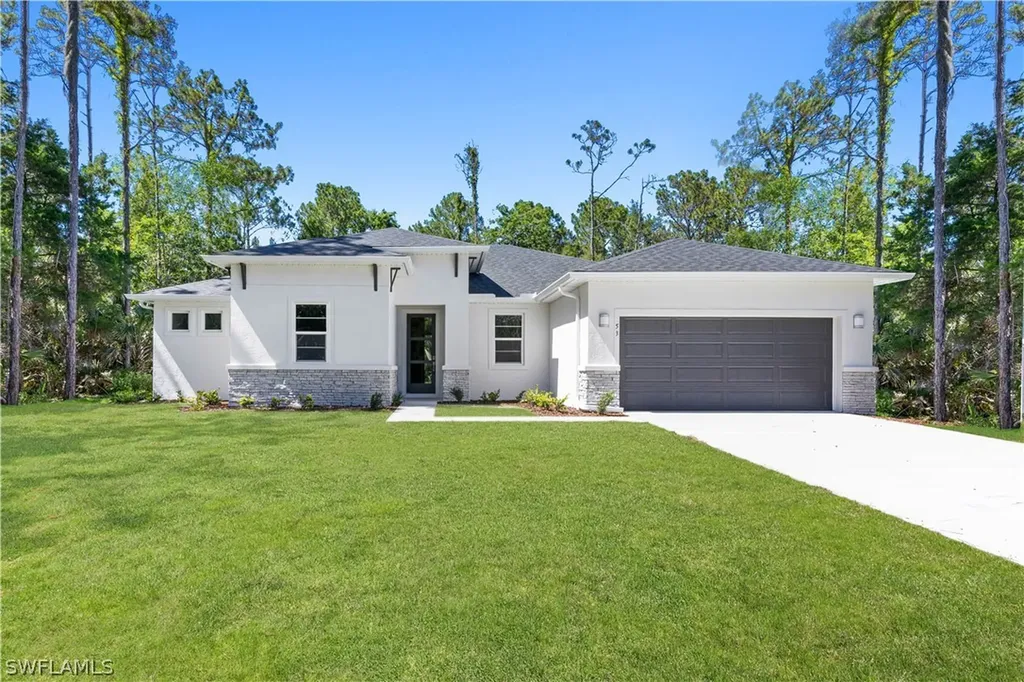 132 Nw 2nd Place Cape Coral FL 33993