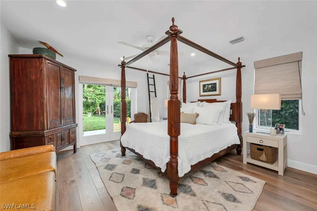1294 13th Street N Naples FL 34102