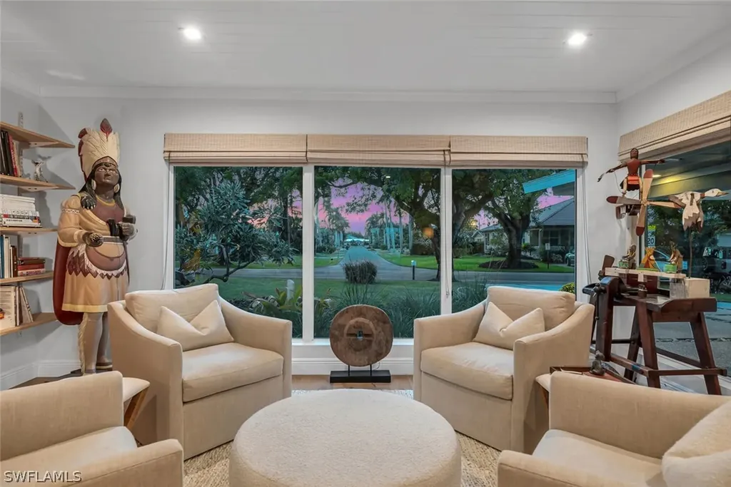 1294 13th Street N Naples FL 34102