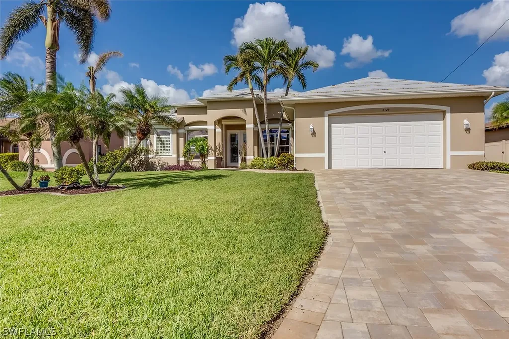 2125 SW 40th Terrace Cape Coral FL 33914