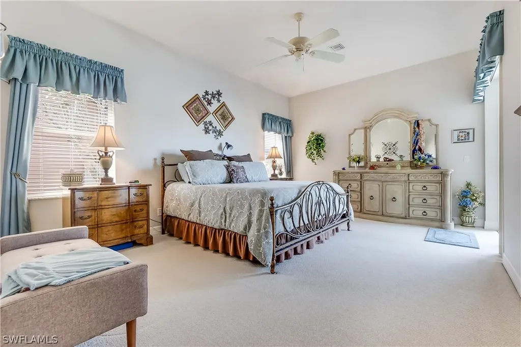 2125 SW 40th Terrace Cape Coral FL 33914