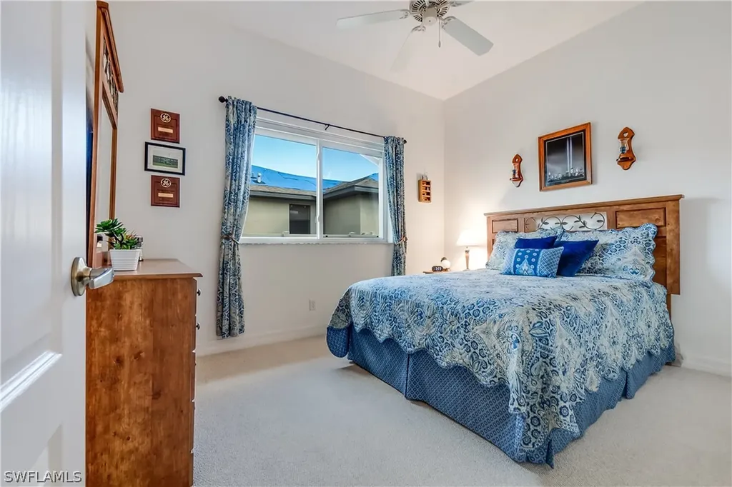 2125 SW 40th Terrace Cape Coral FL 33914