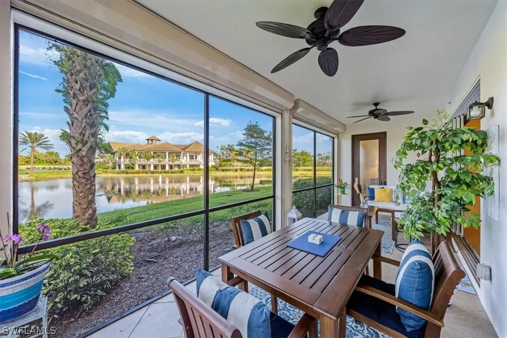 8727 Coastline Court Naples FL 34120