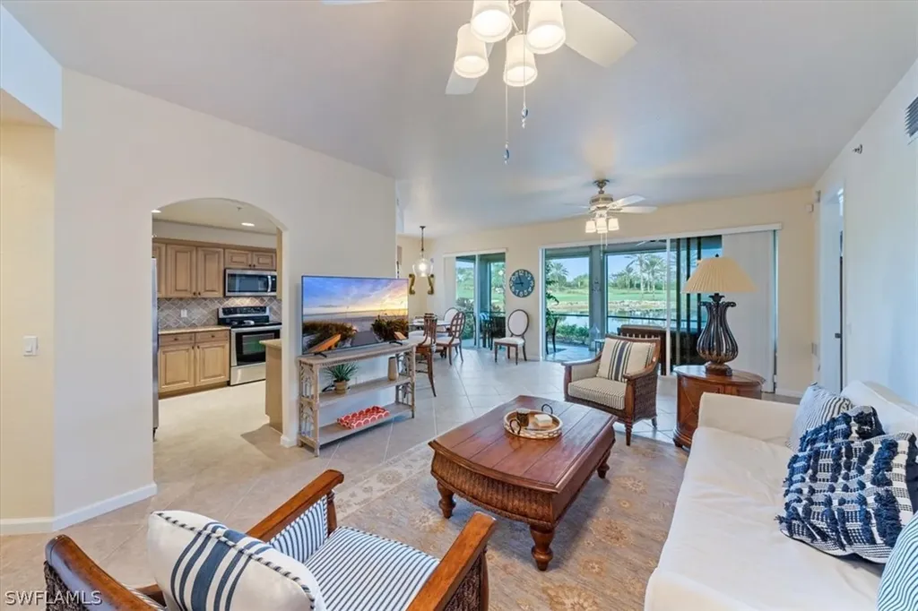 8727 Coastline Court Naples FL 34120