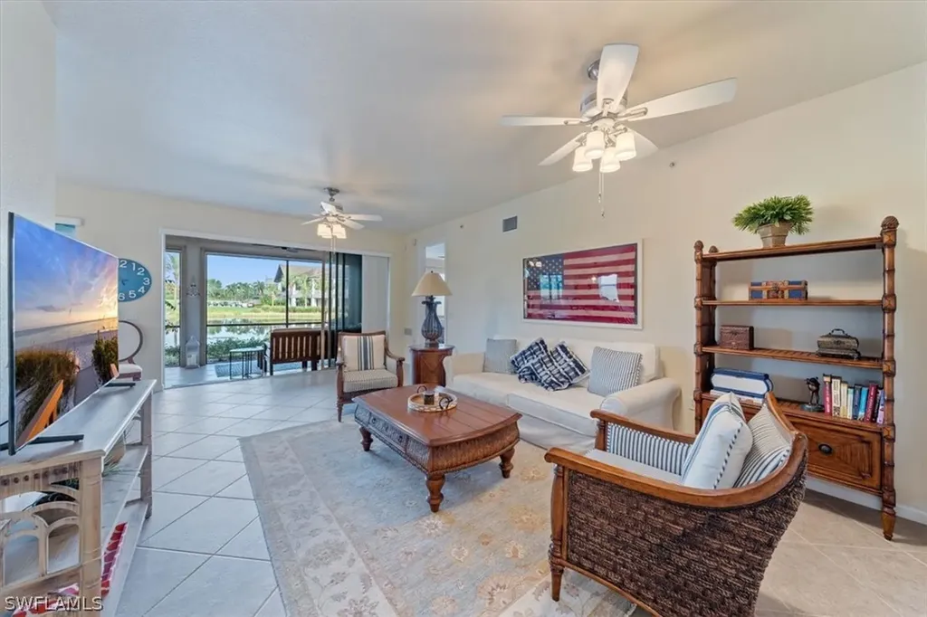 8727 Coastline Court Naples FL 34120