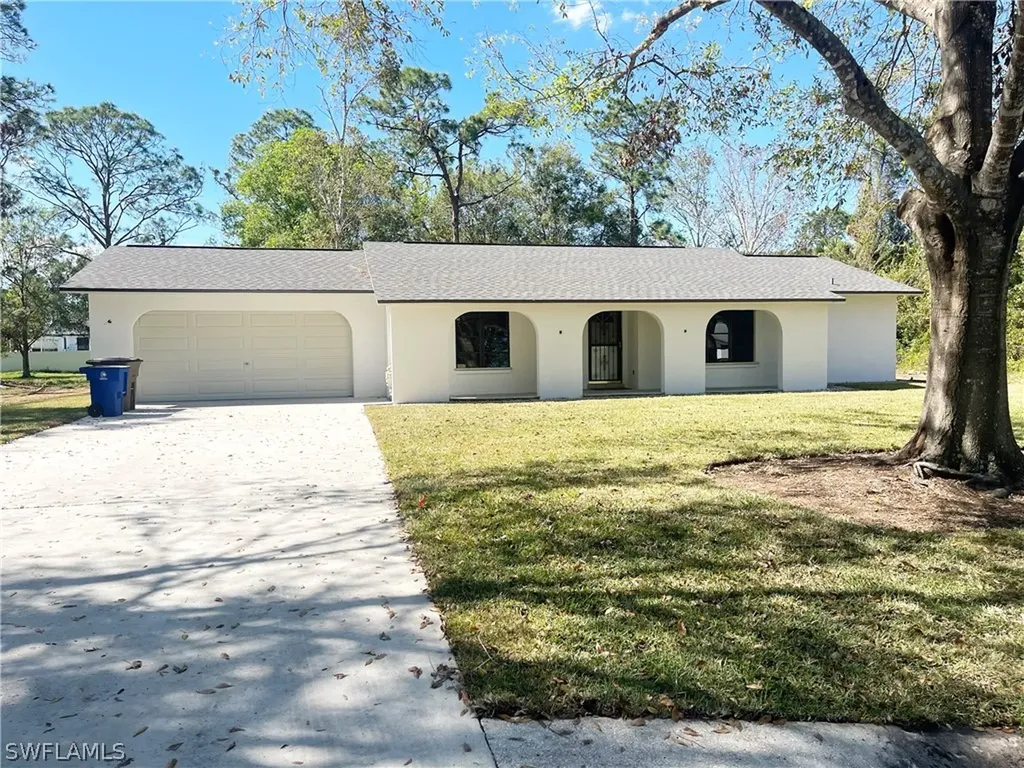 507 Maple Avenue N Lehigh Acres FL 33972