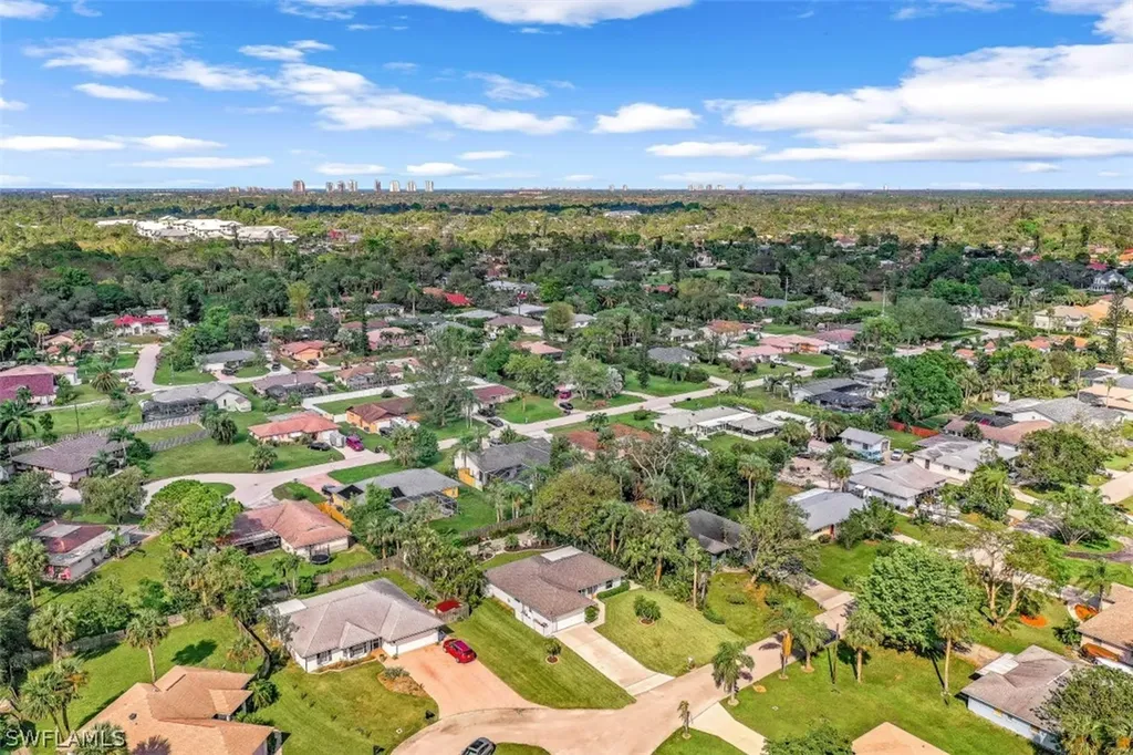 27968 Lance Drive Bonita Springs FL 34135