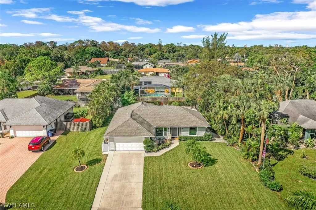 27968 Lance Drive Bonita Springs FL 34135