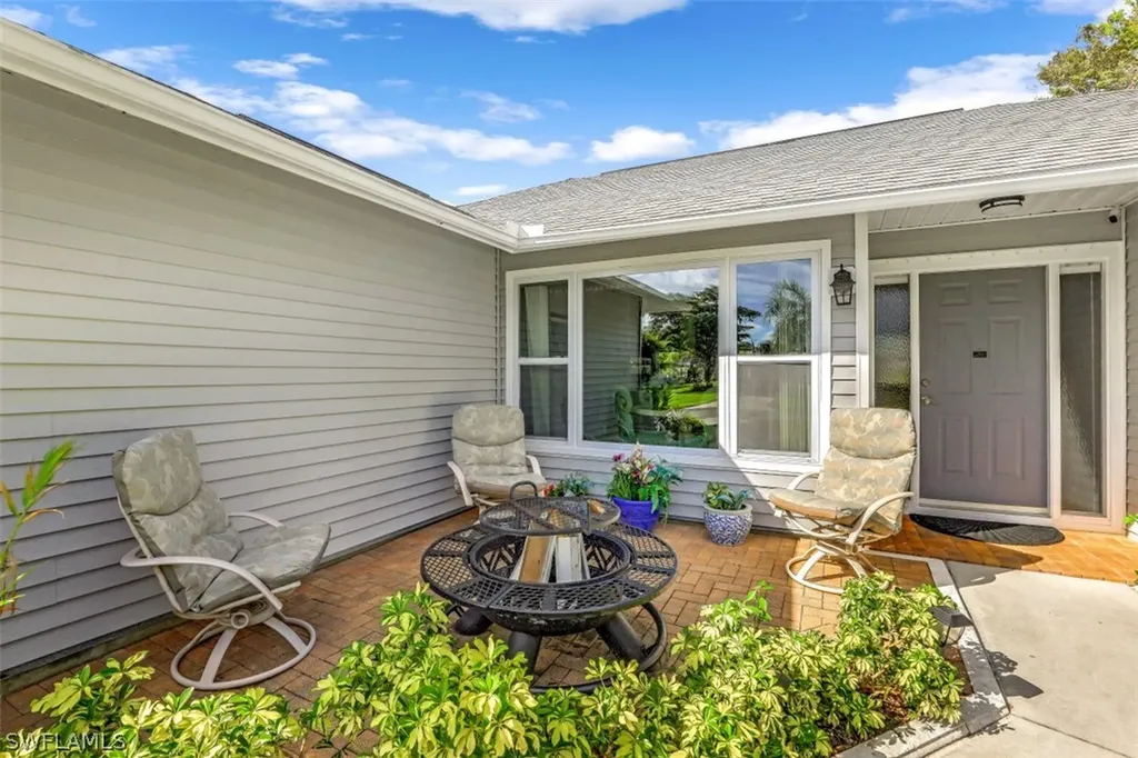 27968 Lance Drive Bonita Springs FL 34135
