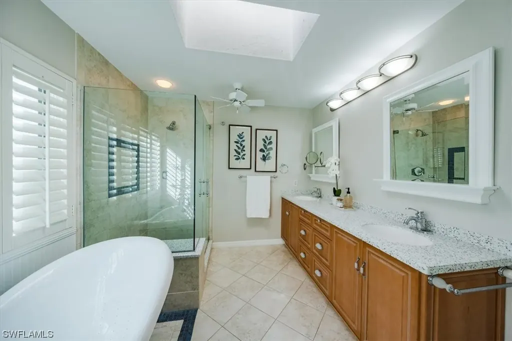 812 Reef Point Circle Naples FL 34108