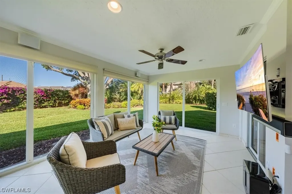 812 Reef Point Circle Naples FL 34108