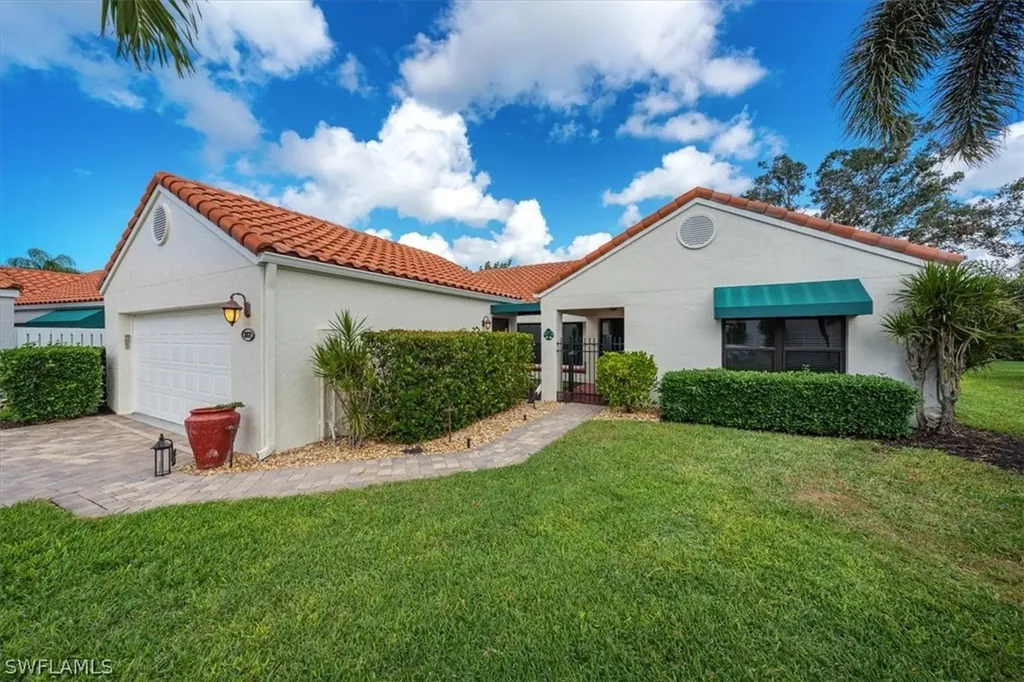 812 Reef Point Circle Naples FL 34108