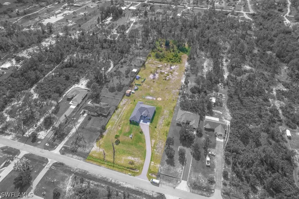 2488 37th Avenue NE Naples FL 34120