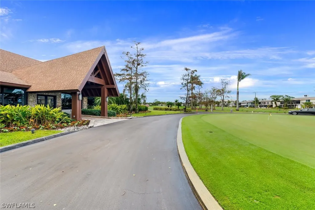 35 Glades Boulevard Naples FL 34112