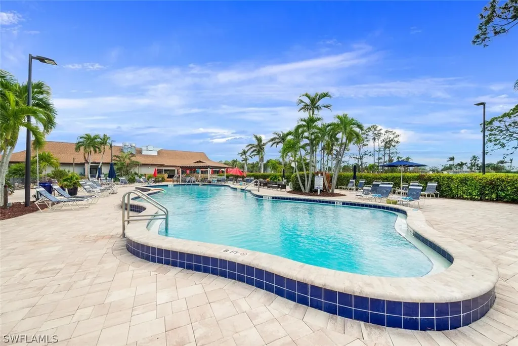 35 Glades Boulevard Naples FL 34112