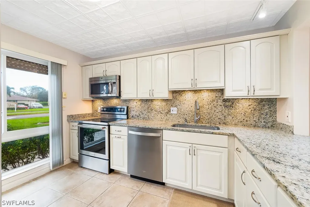 35 Glades Boulevard Naples FL 34112
