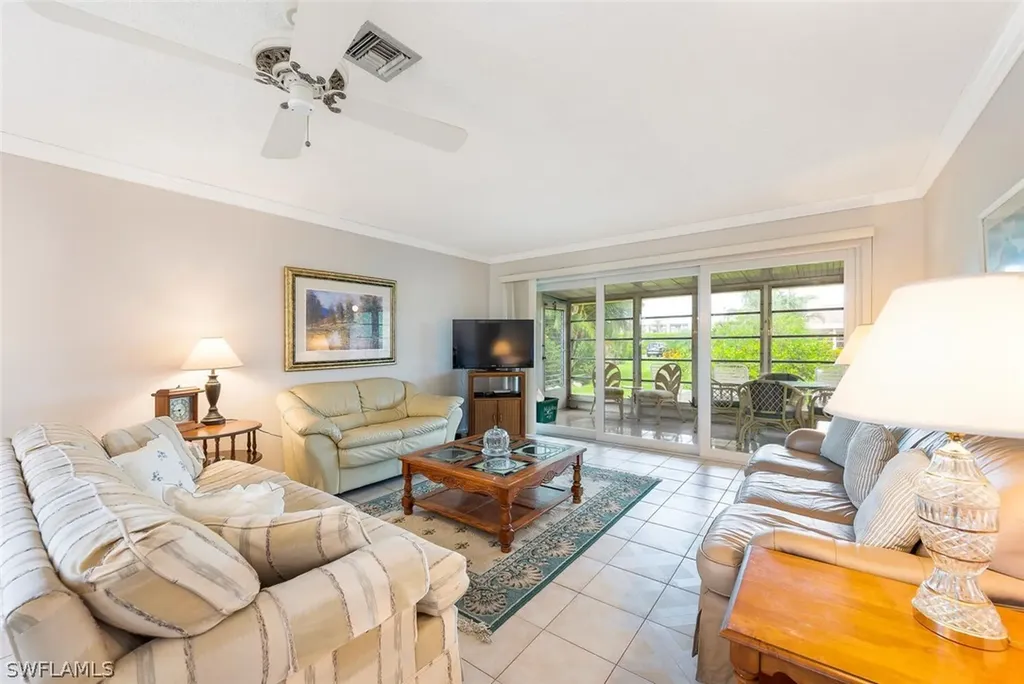 35 Glades Boulevard Naples FL 34112