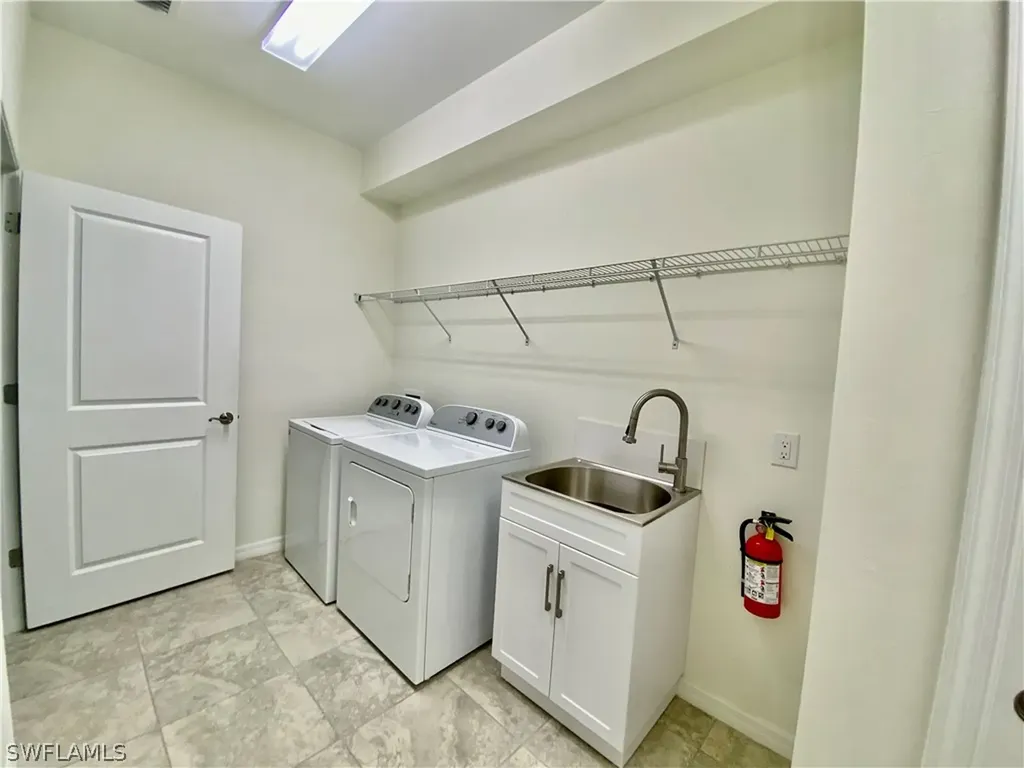 1470 Oceania Drive S Naples FL 34113