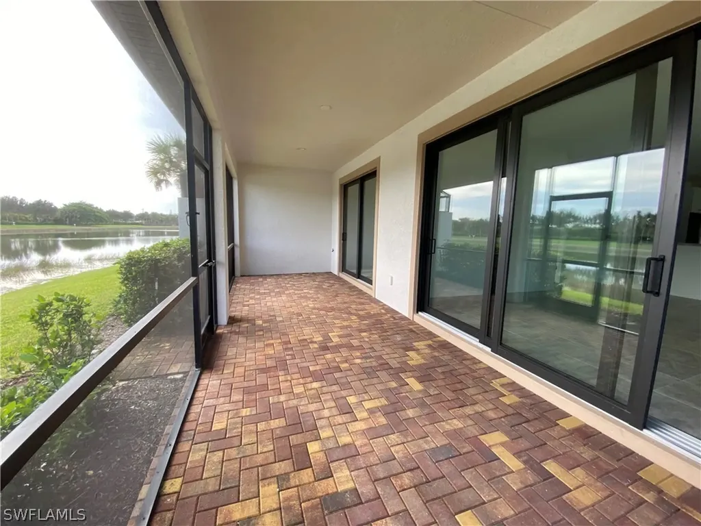 1470 Oceania Drive S Naples FL 34113