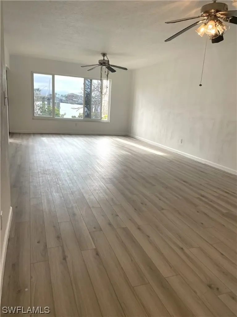 434 Tudor Drive Cape Coral FL 33904