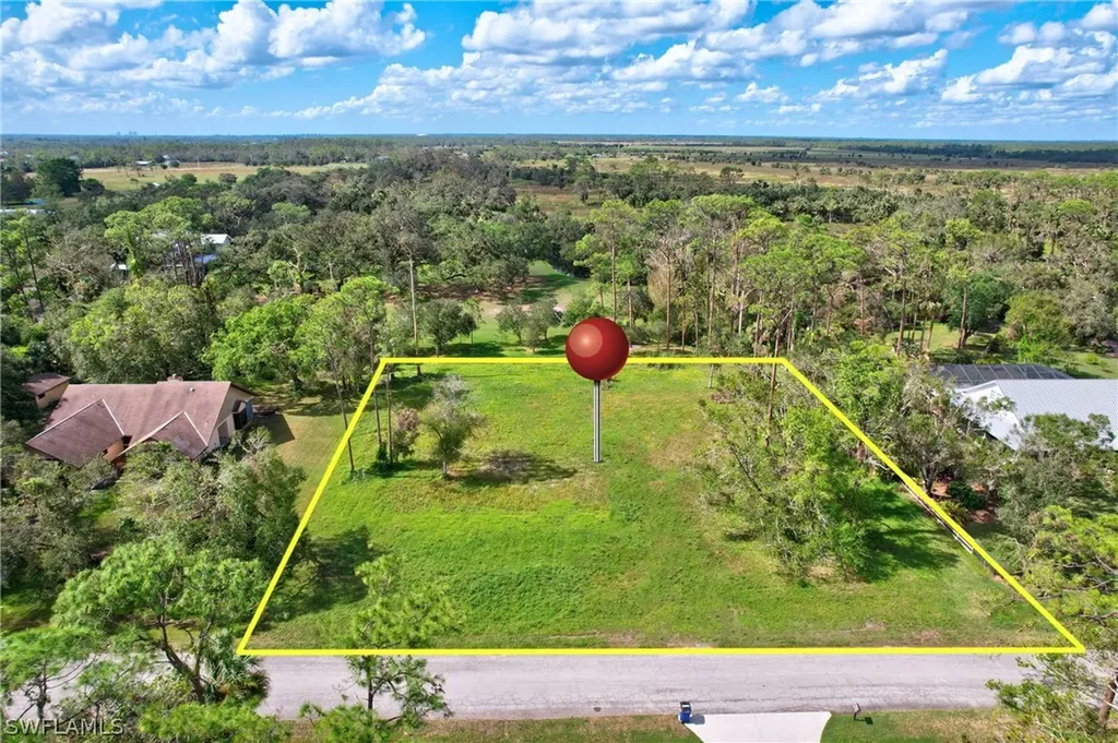 18511 Telegraph Creek Lane Alva FL 33920