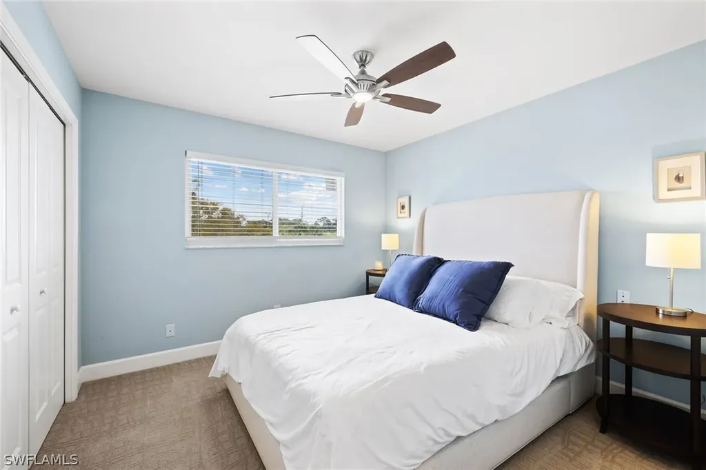 29 High Point Circle E Naples FL 34103