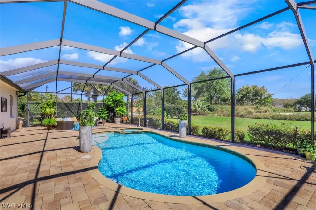 9015 Graphite Circle Naples FL 34120
