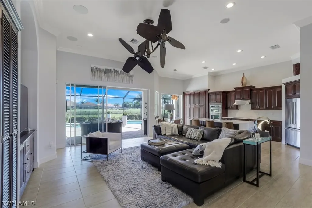 9015 Graphite Circle Naples FL 34120
