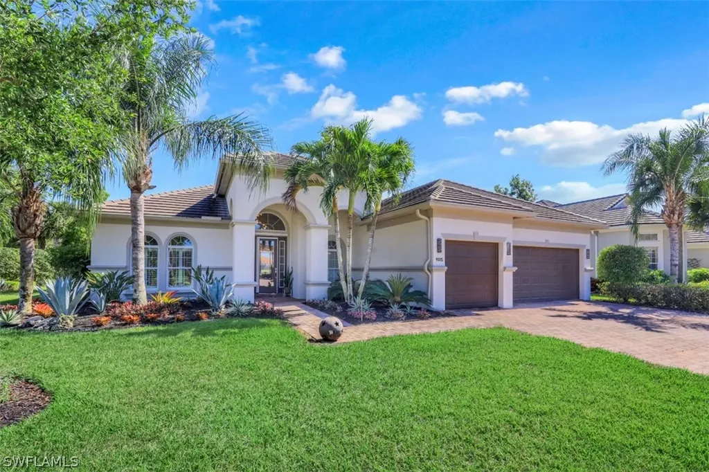 9015 Graphite Circle Naples FL 34120