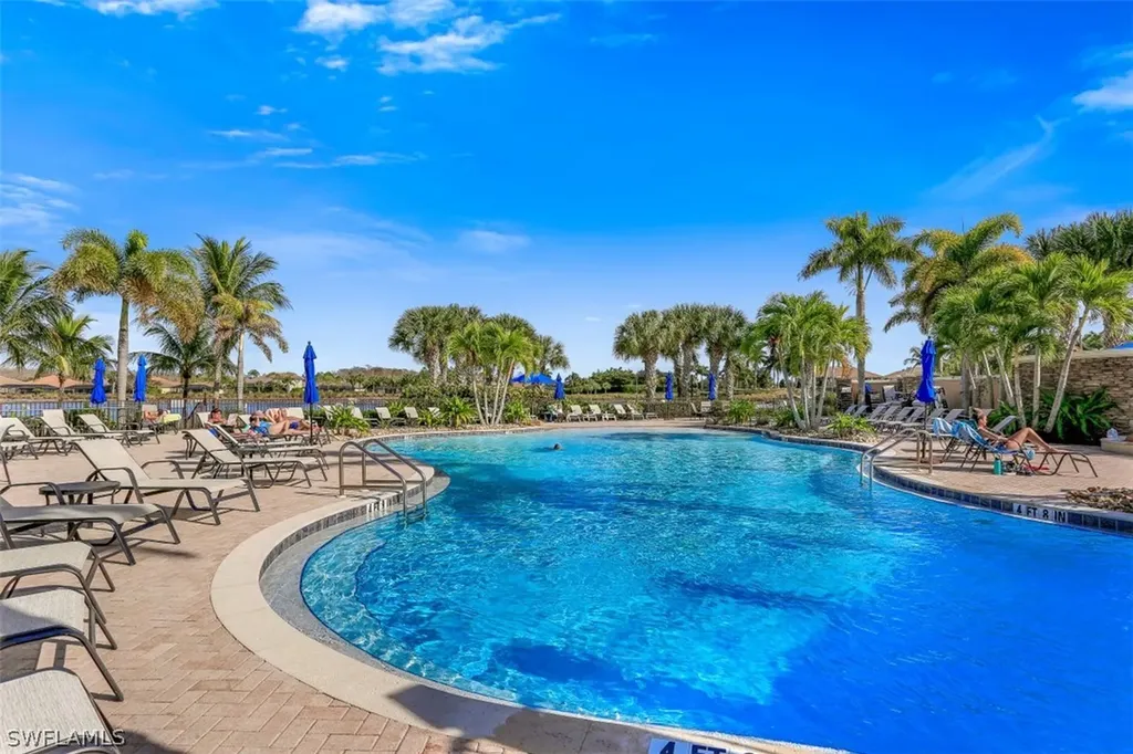9015 Graphite Circle Naples FL 34120