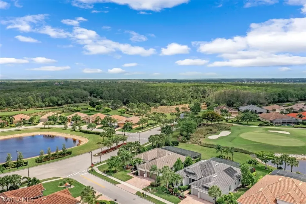 9015 Graphite Circle Naples FL 34120