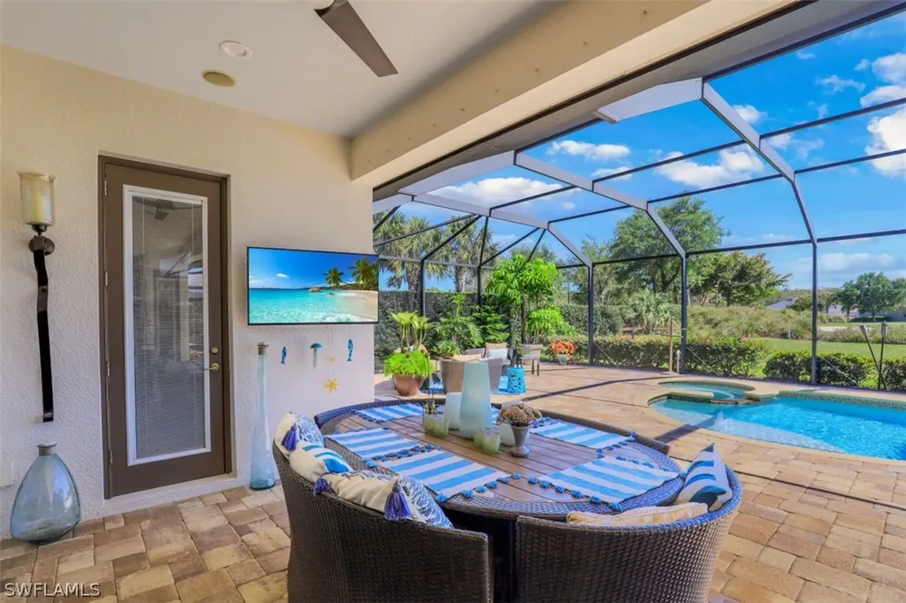 9015 Graphite Circle Naples FL 34120