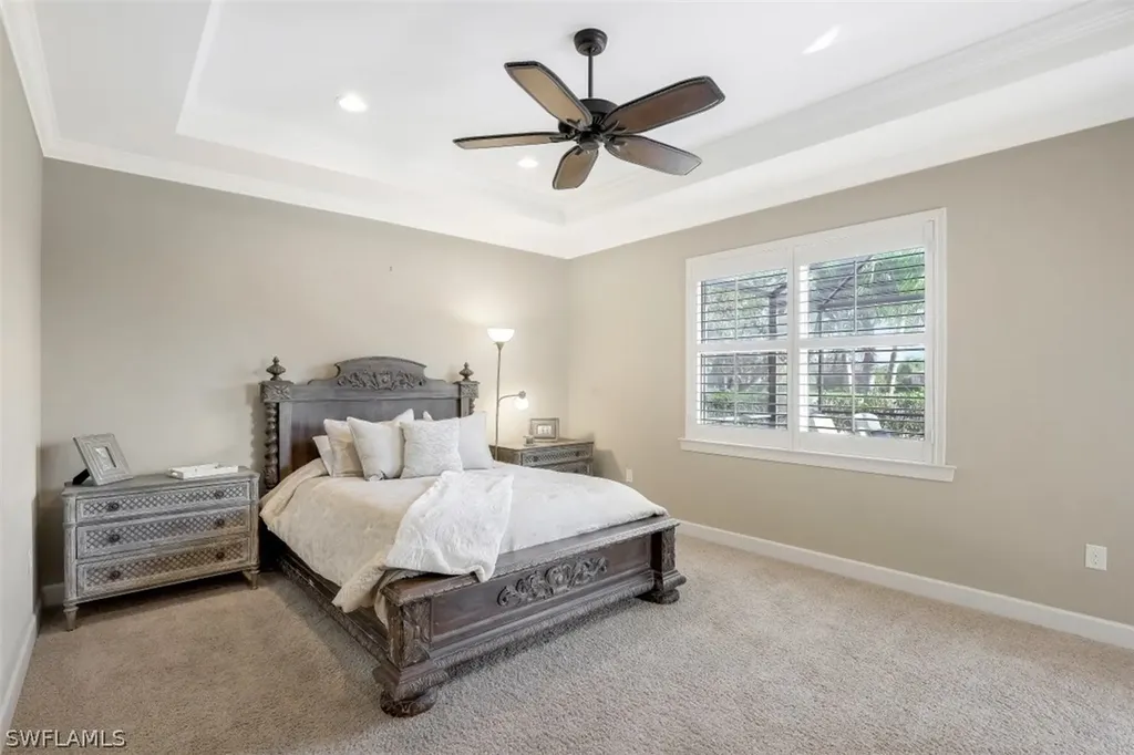 9096 Graphite Circle Naples FL 34120