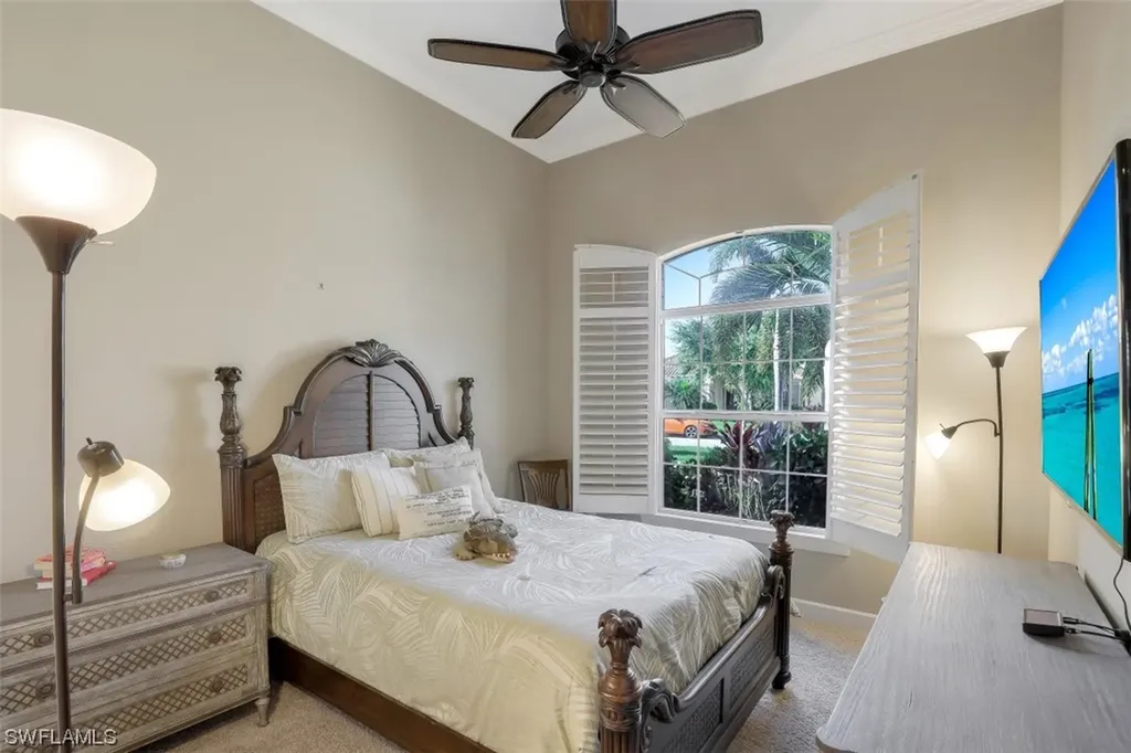 9096 Graphite Circle Naples FL 34120