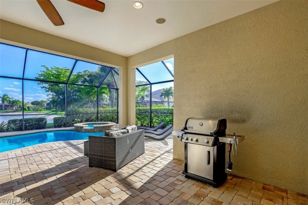 9096 Graphite Circle Naples FL 34120