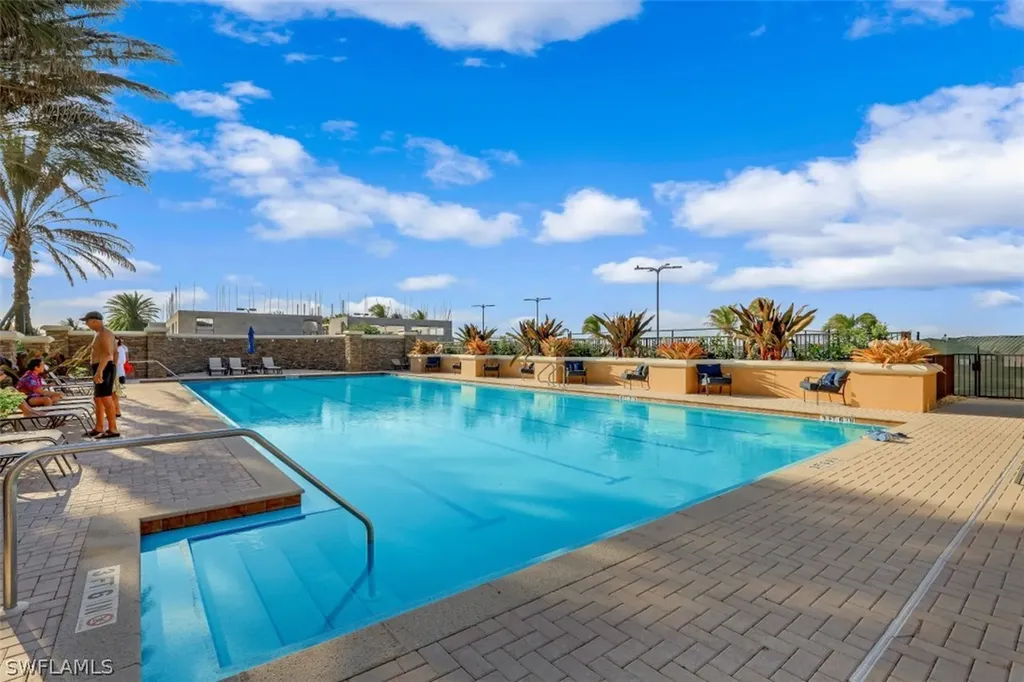 9096 Graphite Circle Naples FL 34120