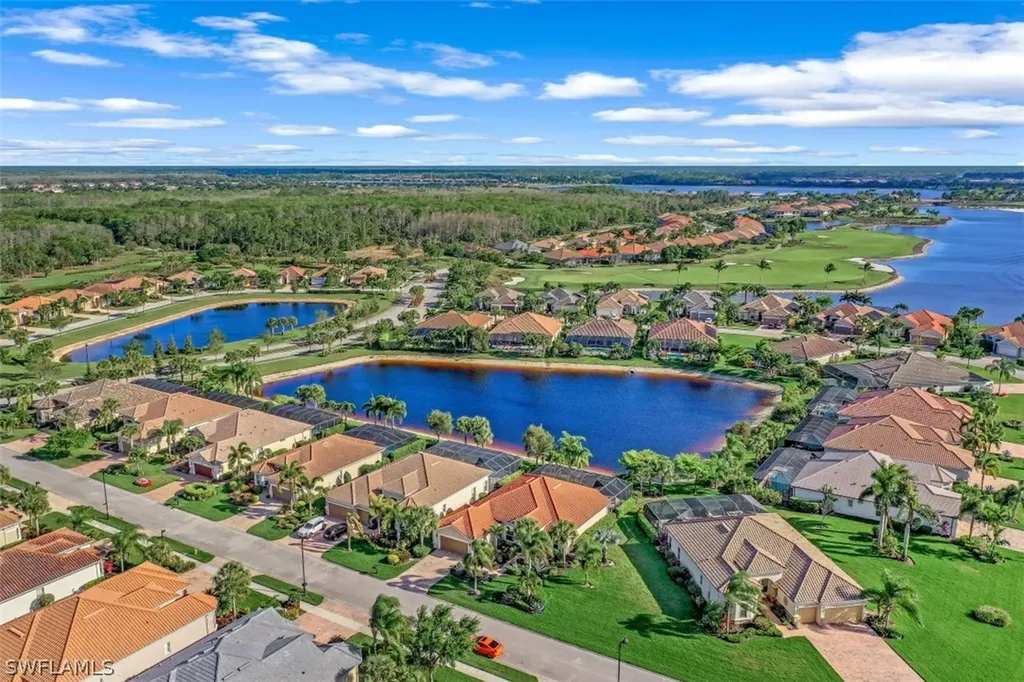 9096 Graphite Circle Naples FL 34120