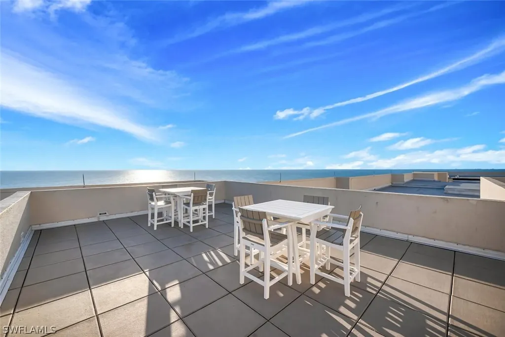 4301 Gulf Shore Boulevard N Naples FL 34103