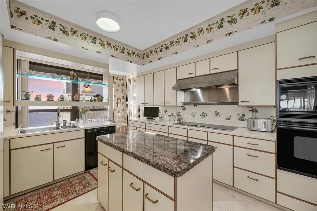 4301 Gulf Shore Boulevard N Naples FL 34103