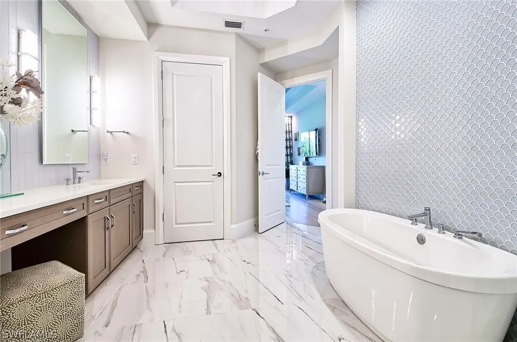 16304 Corsica Way Naples FL 34110