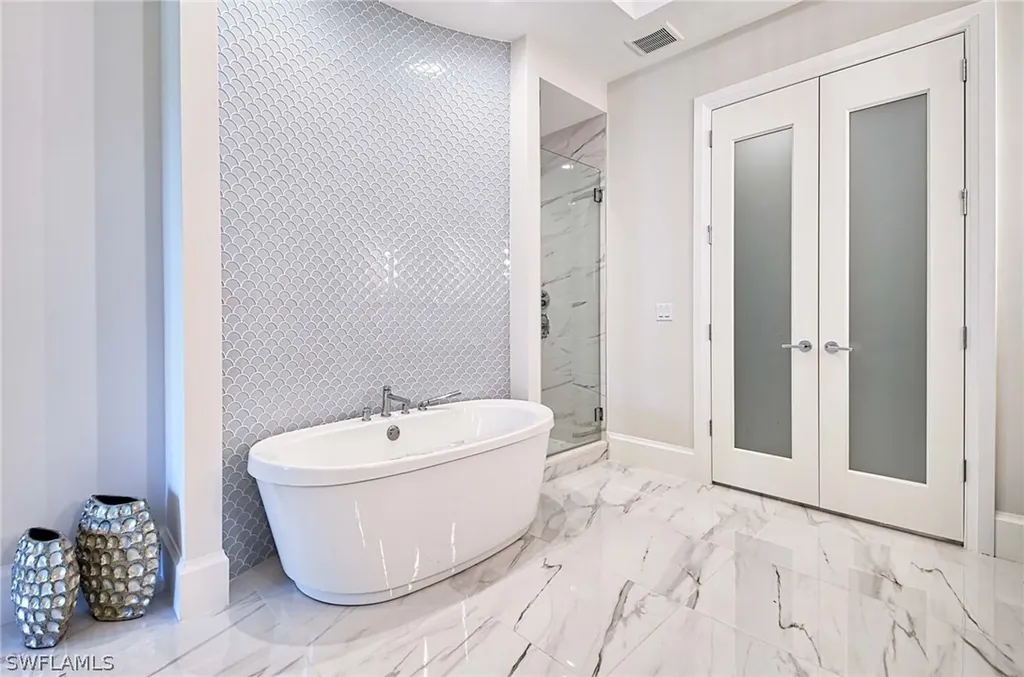 16304 Corsica Way Naples FL 34110