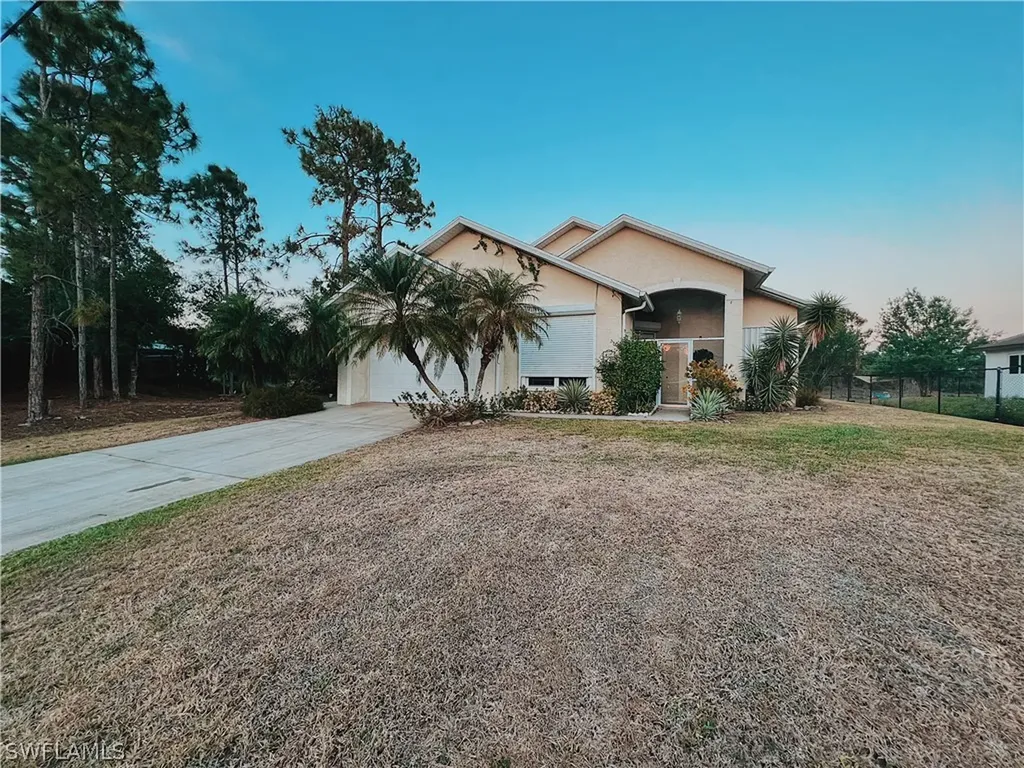 727 Troy Avenue Lehigh Acres FL 33974
