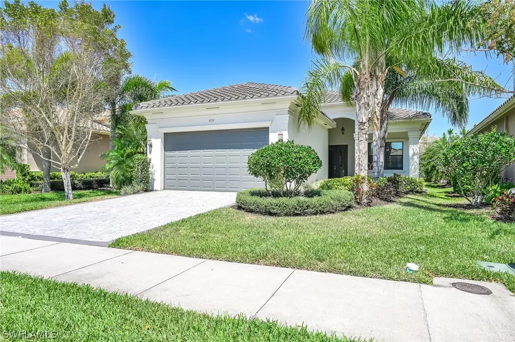 4184 Siderno Court Naples FL 34119