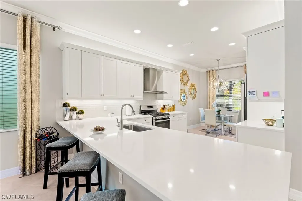 4184 Siderno Court Naples FL 34119