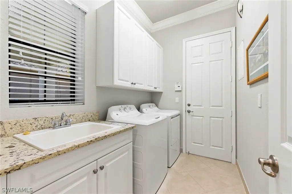 4184 Siderno Court Naples FL 34119