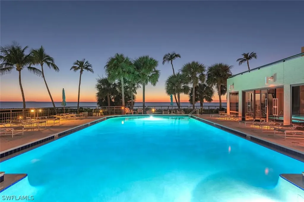 4951 Gulf Shore Boulevard N Naples FL 34103