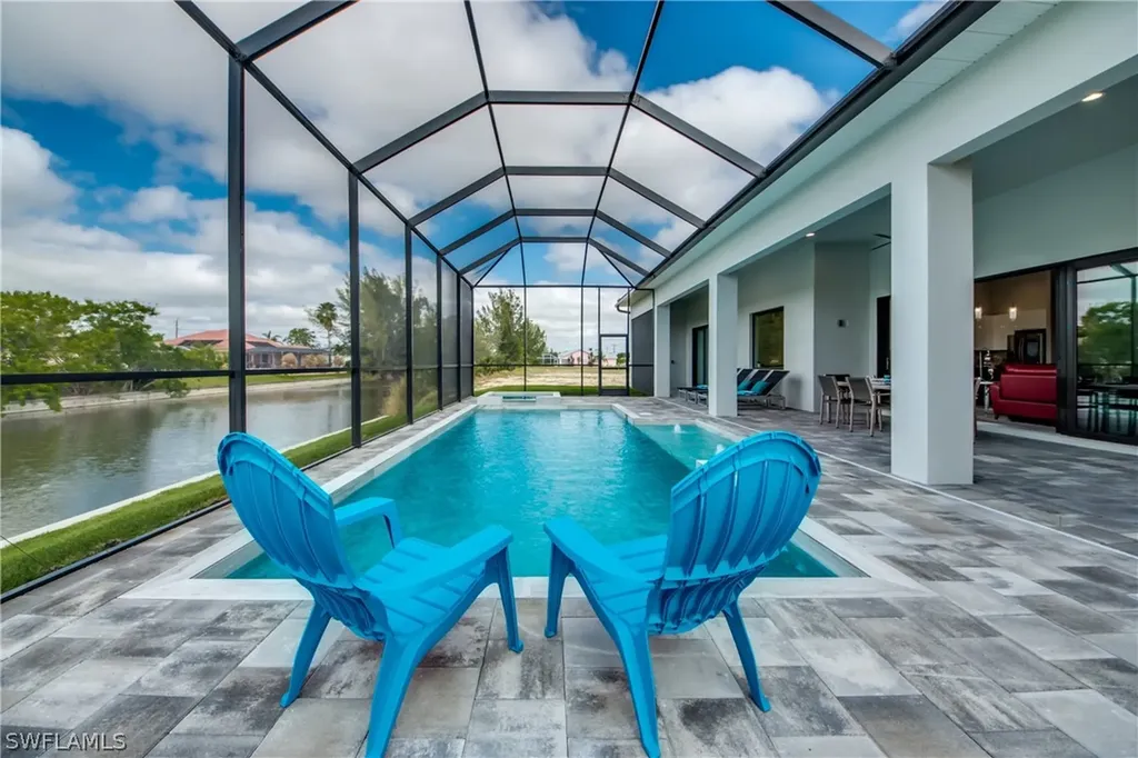 1502 SW 28th Street Cape Coral FL 33914