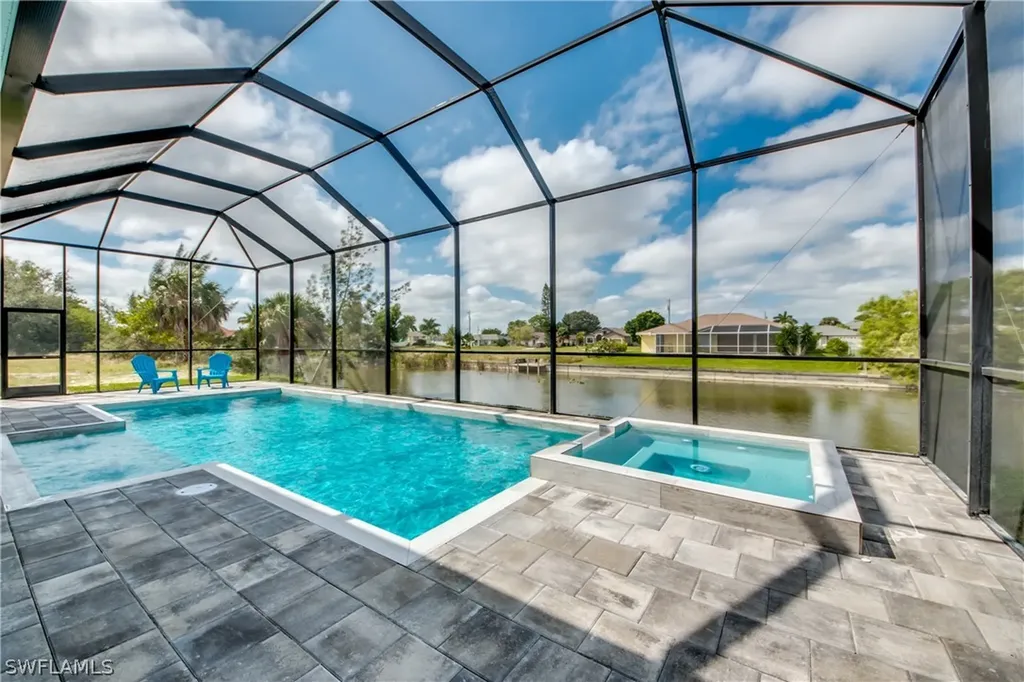 1502 SW 28th Street Cape Coral FL 33914