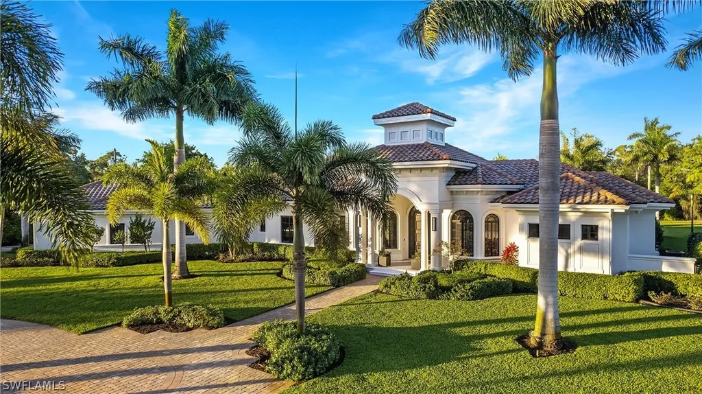 612 Carica Road Naples FL 34108