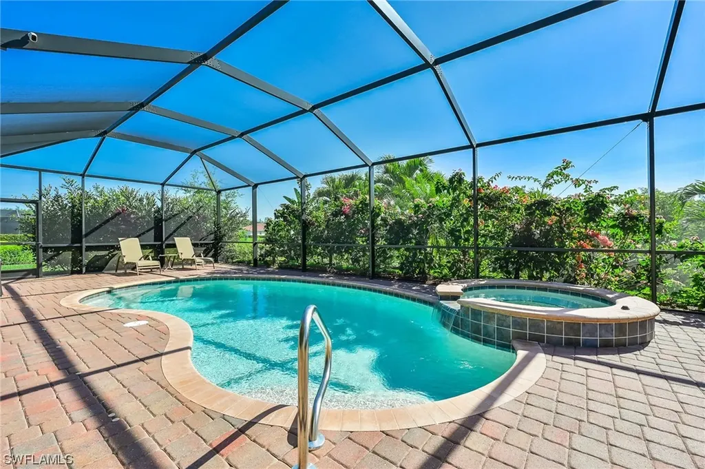 Naples FL, 2094 Satsuma Lane